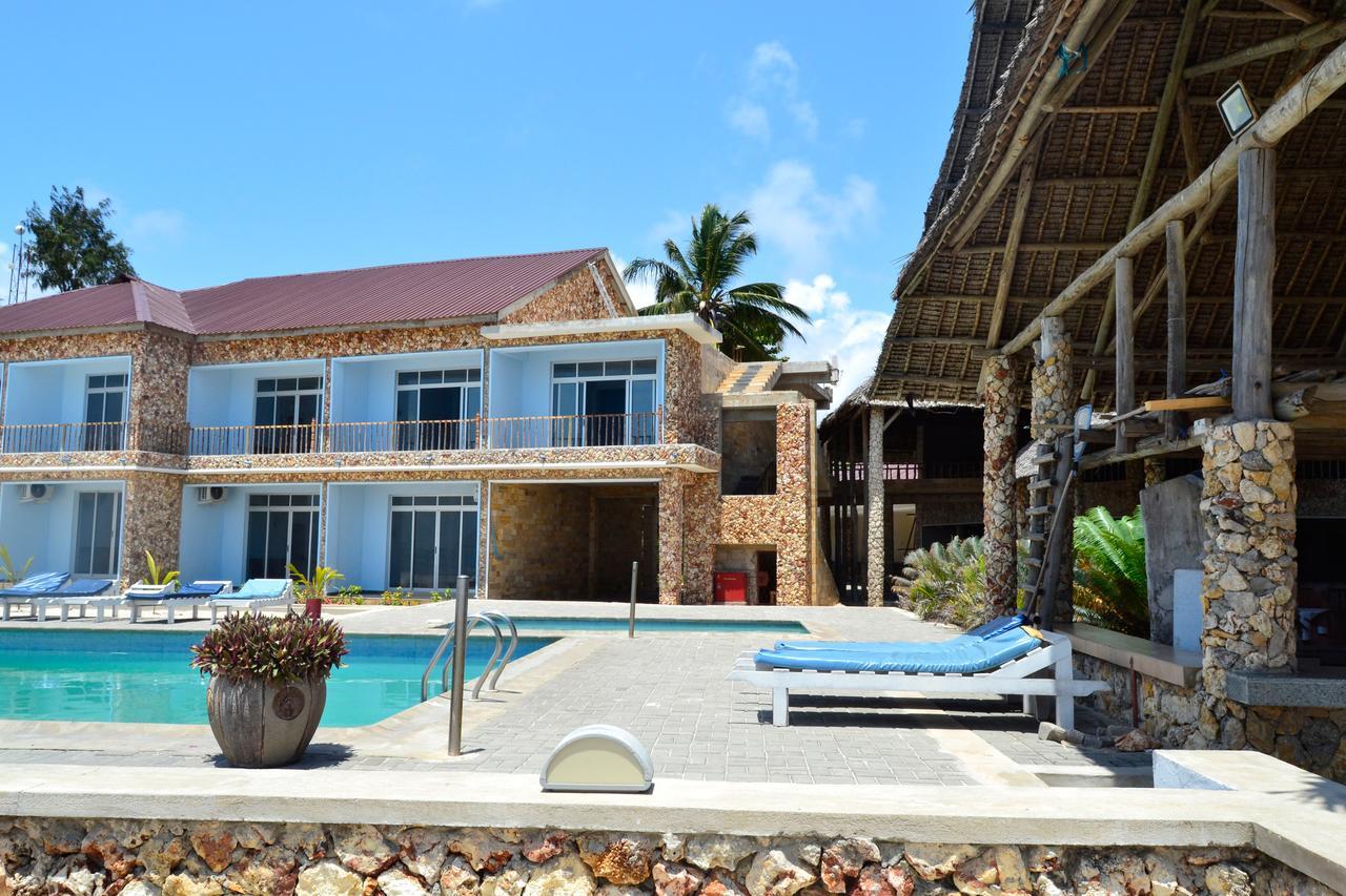 Serene Beach Resort Dar es Salaam Exterior foto